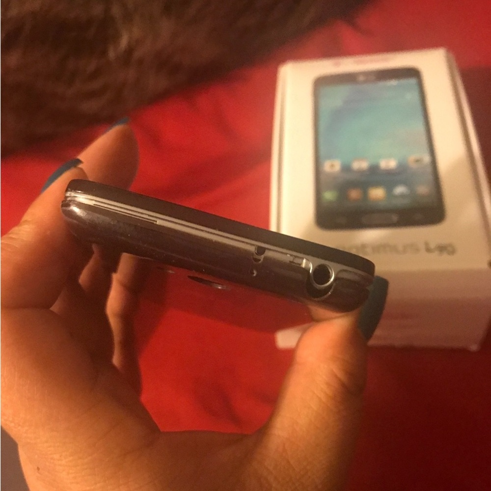 👑✅PRICE FIRM✅ Optimus L90 Smartphone - 8gb Black. Brand New! T Mobile Unlocked - Picture 5 of 12